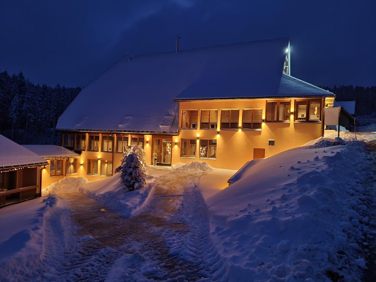 Thaelerhaeusle Hotel Furtwangen Exterior photo